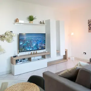 Desenzanino Lakeside - 1 Min From The Beach Appartamento